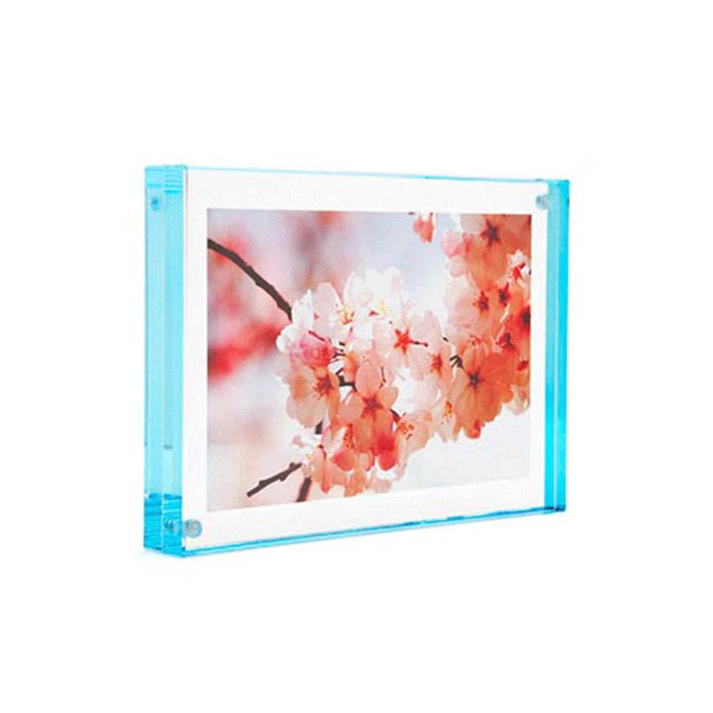 Color Edge Acrylic Magnet Frame in Green